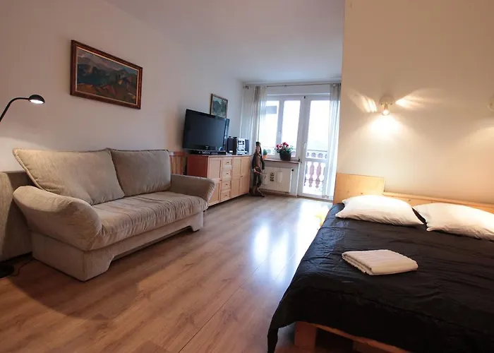 Zakogiewont Apartman *